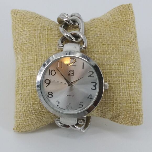 NY&C Quartz Women's Wristwatch Stainless Steel Chain Bracelet Silver Tone Watch - Picture 1 of 10